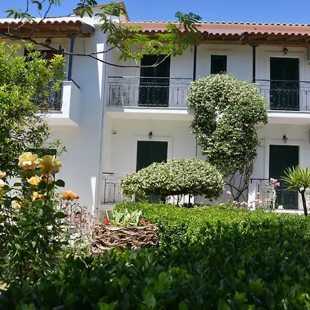 Kostas' Garden דירה רודה