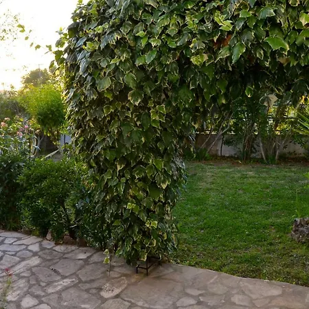 Appartamento Kostas' Garden